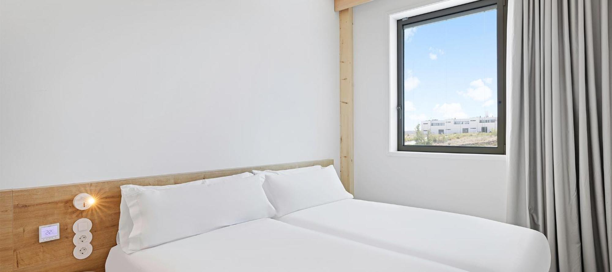 B&B Hotel Madrid Tres Cantos Eksteriør billede