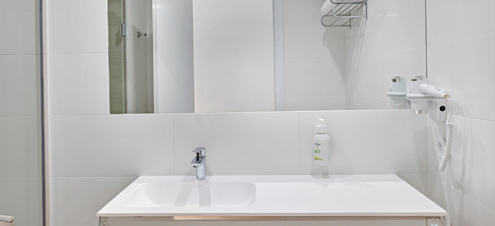 B&B Hotel Madrid Tres Cantos Eksteriør billede